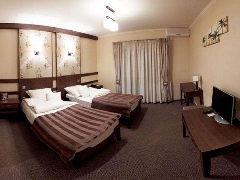 Hotel Soccer Sport Радомско Екстериор снимка