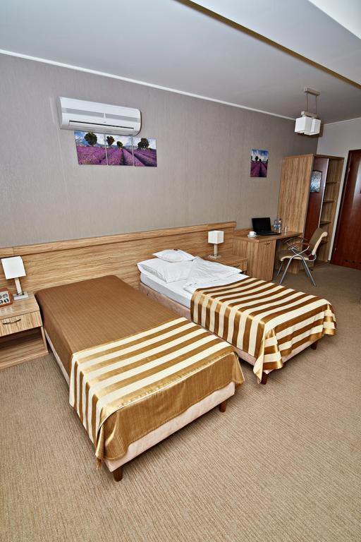 Hotel Soccer Sport Радомско Екстериор снимка